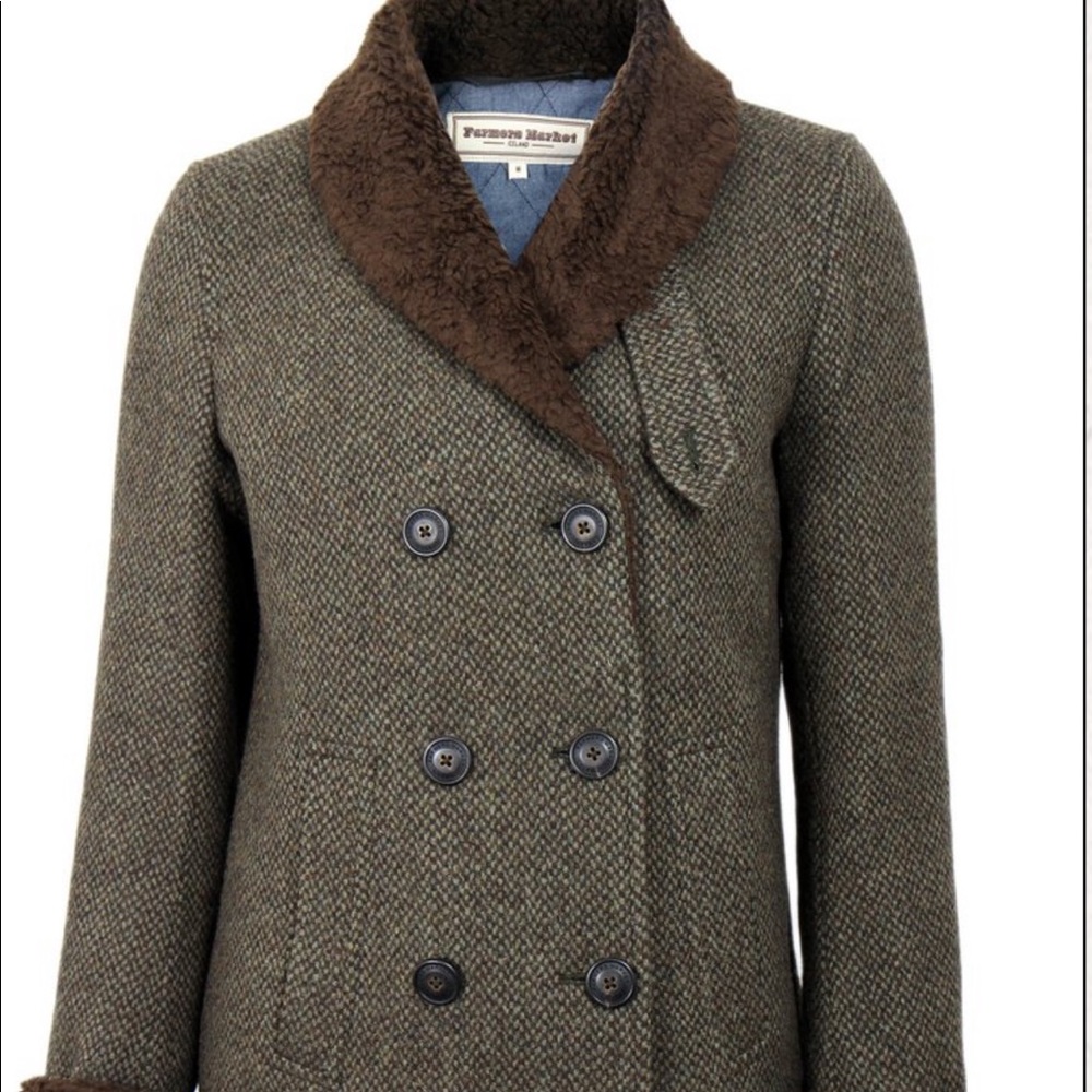 Farmers Market Iceland Olive Tweed Coat Sz Medium